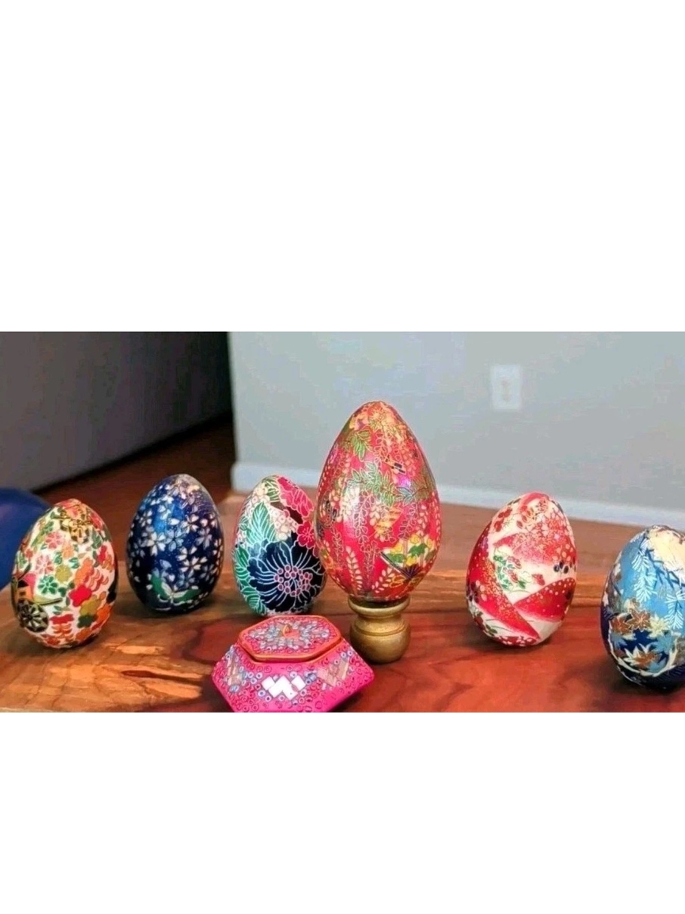 Decorative Floral Patterned Russian Egg - Assorted Pink, Blue, Red+ Small Box